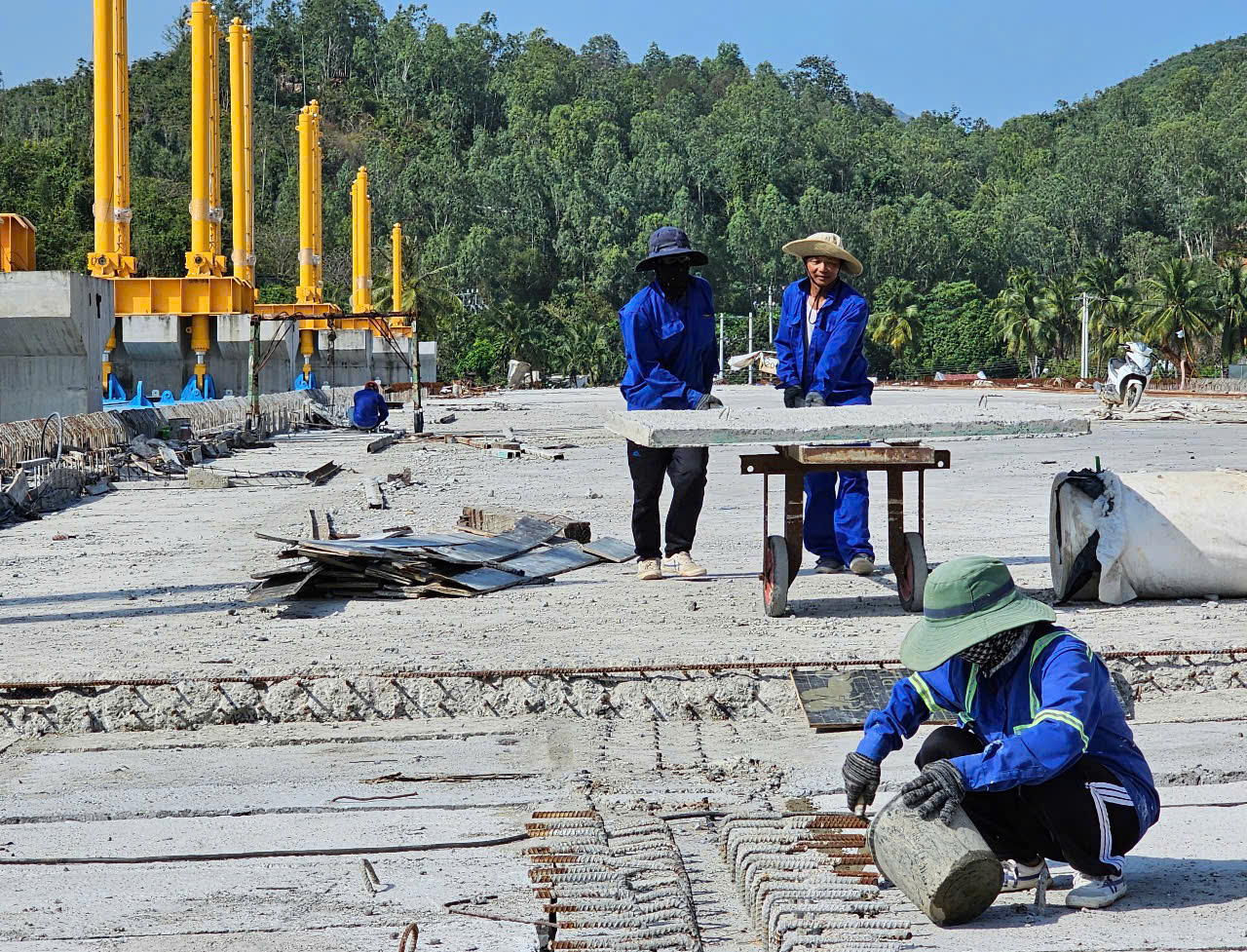 Dịch vụ cung ứng nhân sự xây dựng tại Gia Hoàng uy tín